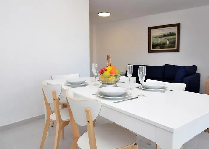 Cerca De La Playa, Major Apartament *
