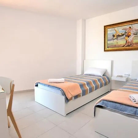Apartment Cerca De La Playa, Major